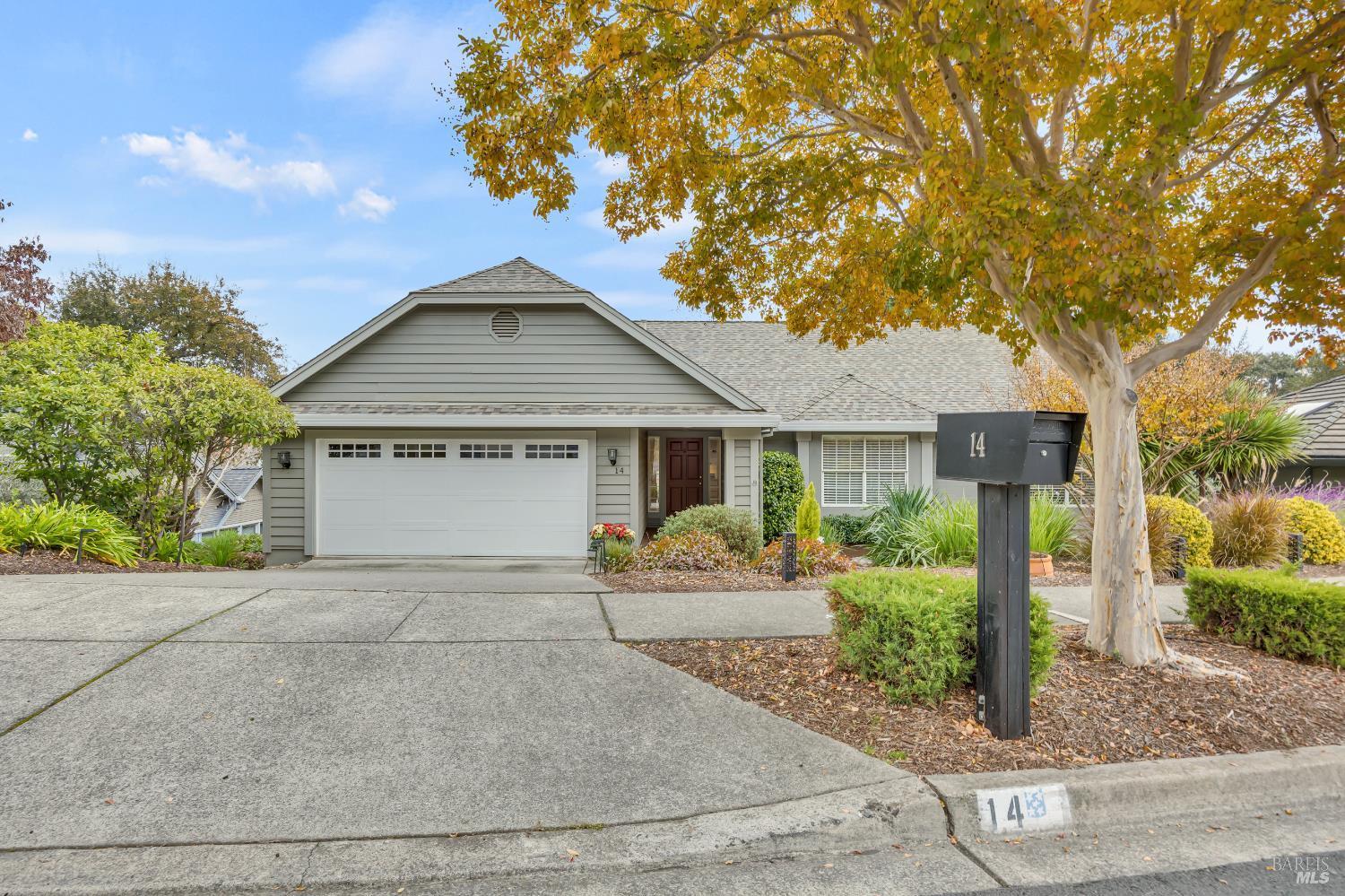 Napa, California, 94558, United States, 4 Bedrooms Bedrooms, ,3 BathroomsBathrooms,Residential,For Sale,2006007