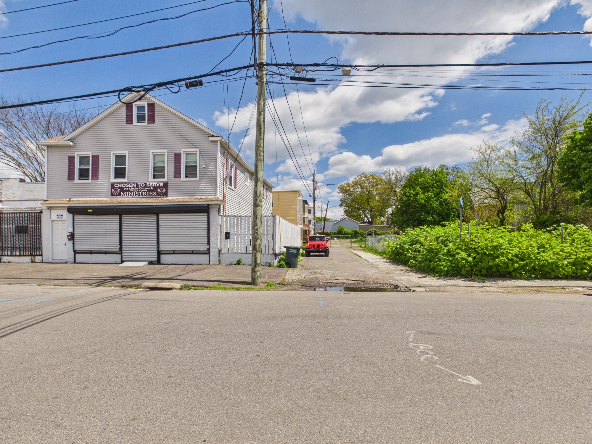 Bridgeport, Connecticut, 06604, United States, 8 Bedrooms Bedrooms, ,5 BathroomsBathrooms,Residential,For Sale,2049022