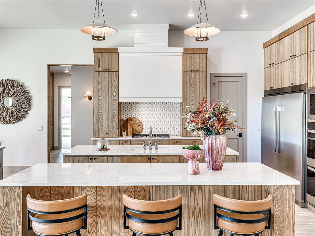 Goldsby, Oklahoma, 73093, United States, 4 Bedrooms Bedrooms, ,5 BathroomsBathrooms,Residential,For Sale,1975675