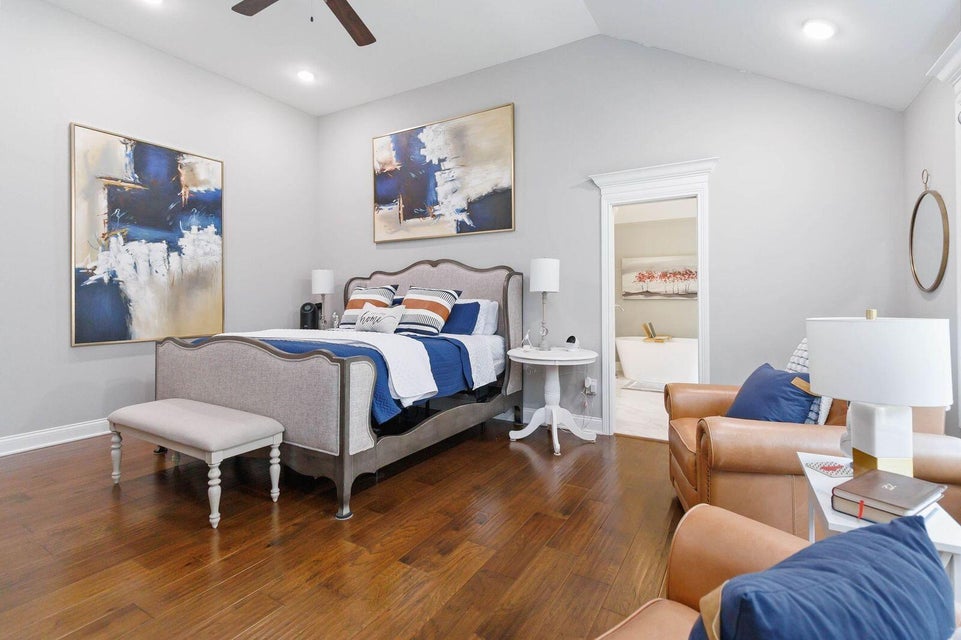 Somerset, Kentucky, 42503, United States, 4 Bedrooms Bedrooms, ,3 BathroomsBathrooms,Residential,For Sale,1981769