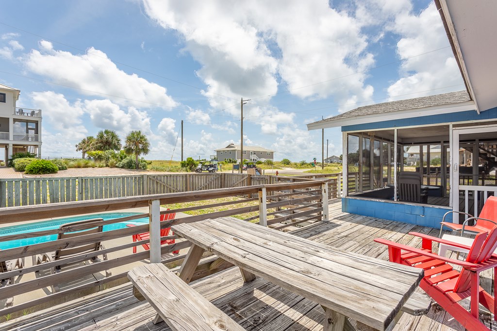 Saint George Island, Florida, 32328, United States, 3 Bedrooms Bedrooms, ,2 BathroomsBathrooms,Residential,For Sale,1981798