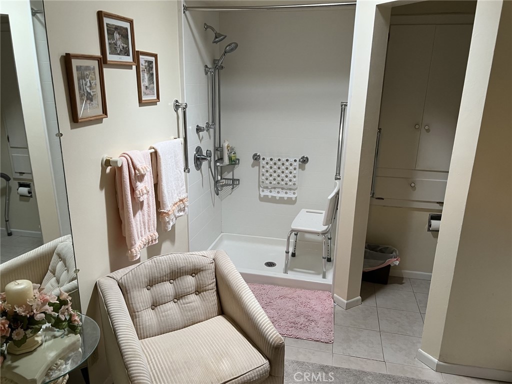 Lancaster, California, 93534, United States, 3 Bedrooms Bedrooms, ,3 BathroomsBathrooms,Residential,For Sale,1977017