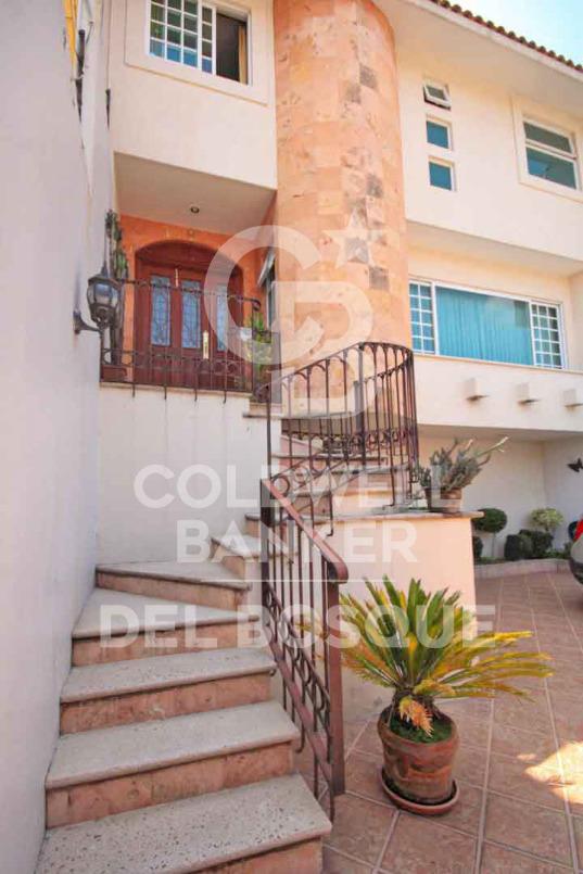 Roma, Tlalnepantla de Baz, Estado de México, 54054, Mexico, 4 Bedrooms Bedrooms, ,4 BathroomsBathrooms,Residential,For Sale,Roma,1613168