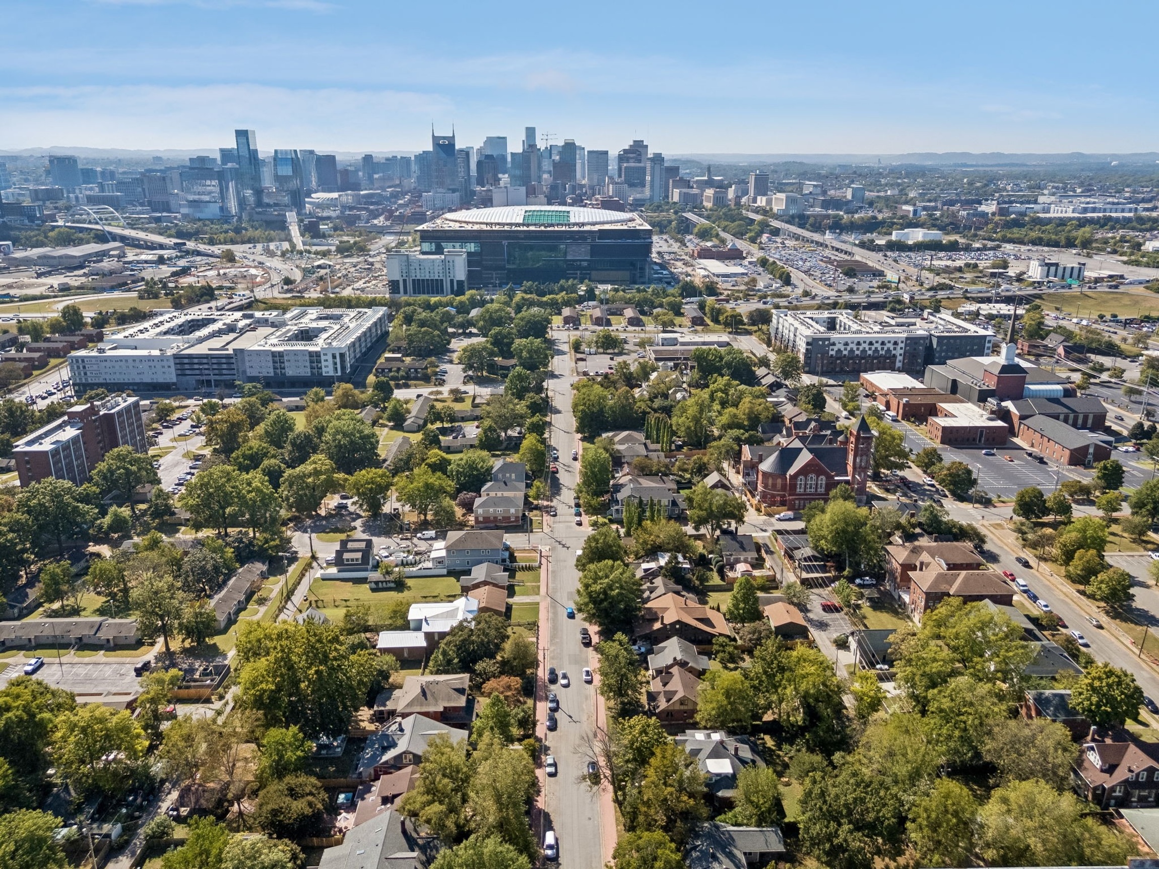  611 Fatherland St, Nashville, TN, 37206 - 物件實景
