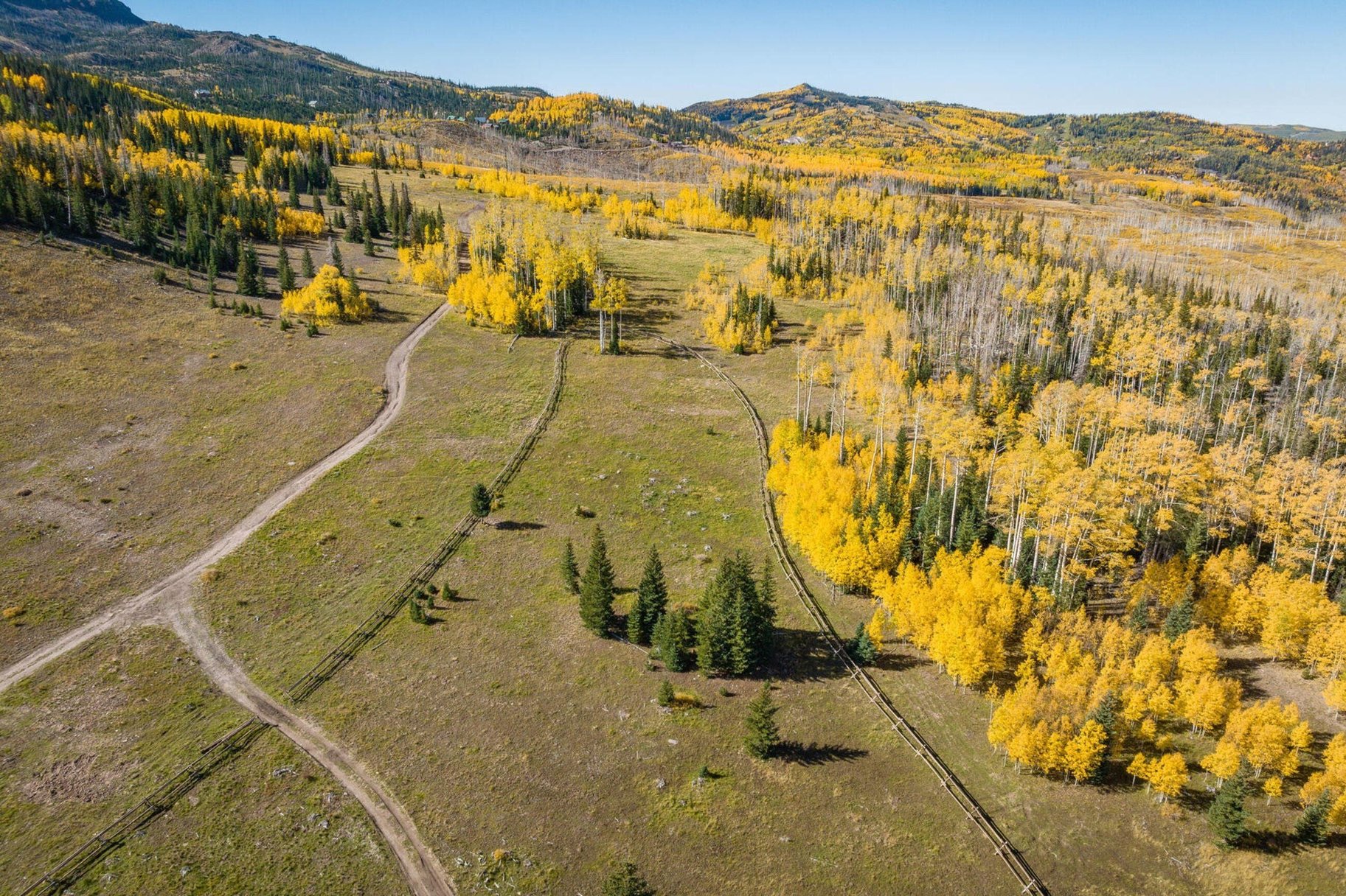  Beautiful New Ski-In/Ski-Out Community In Brian Head - 物件實景