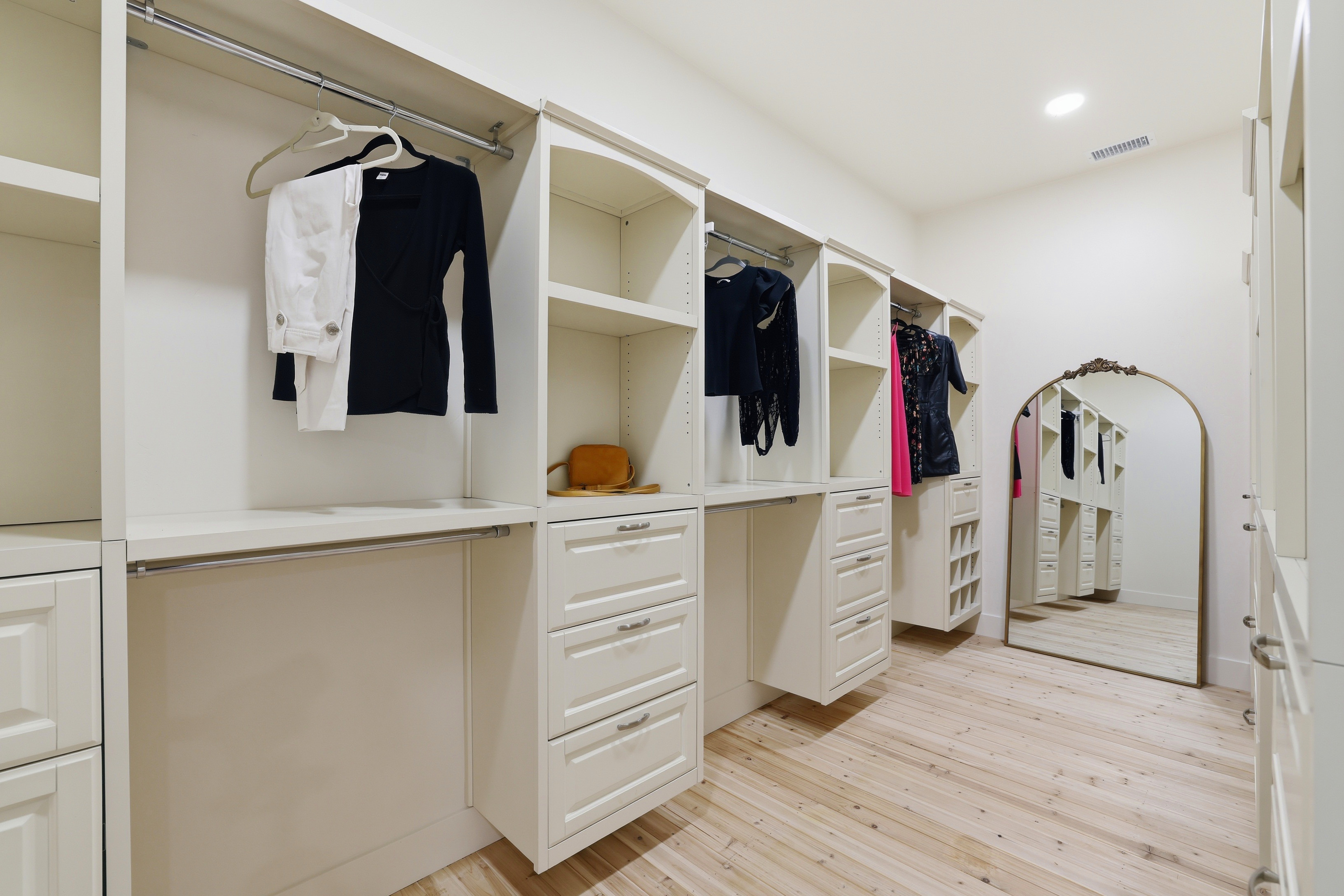 8735 Phoenix Avenue, Fair Oaks, CA 95628 - 物件實景
