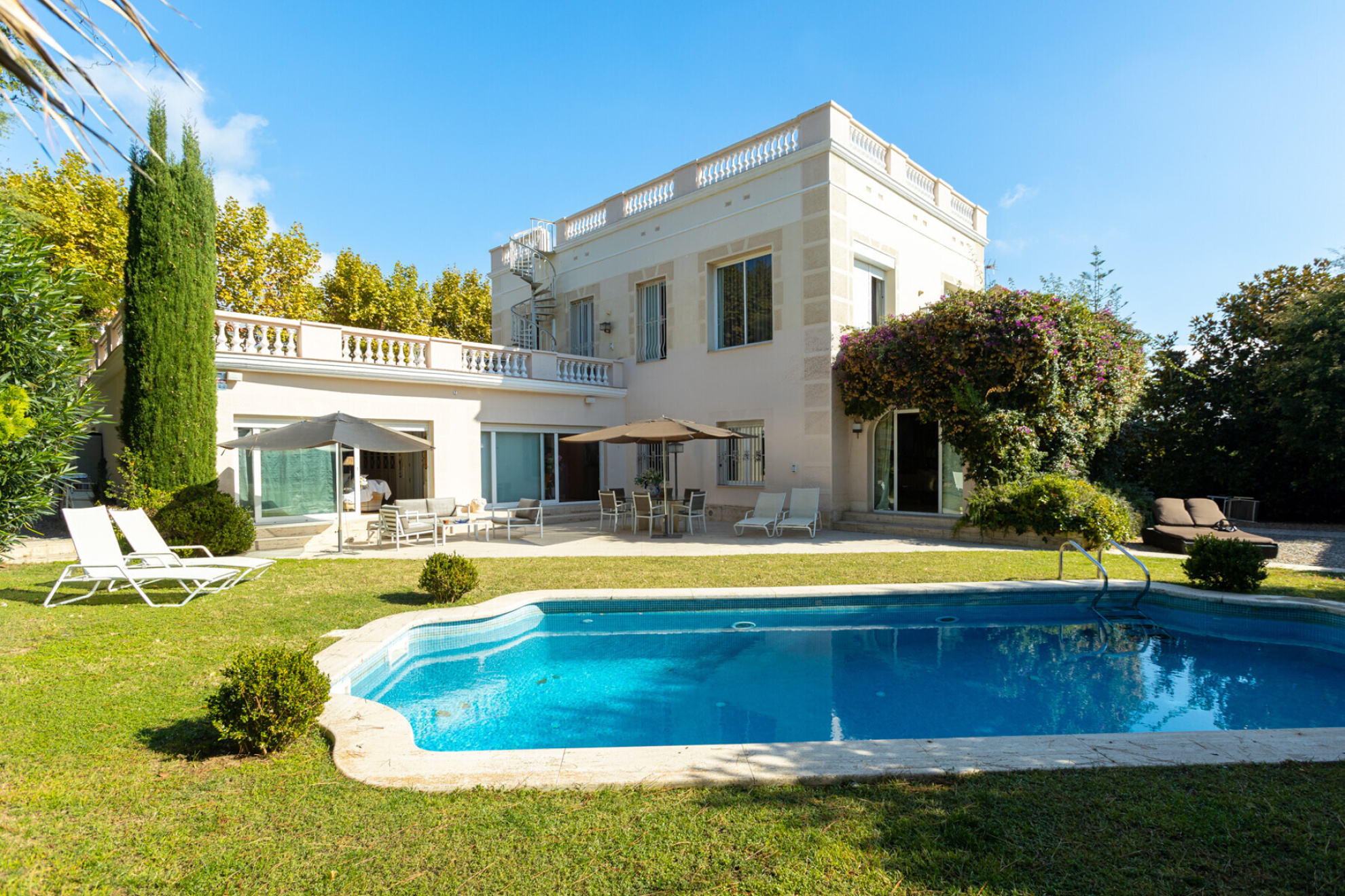  Elegant house, with pool, in the center of El Masnou - 物件實景