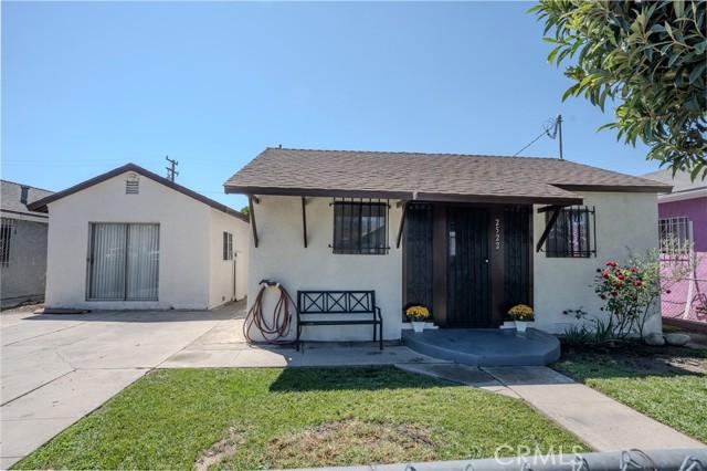 Compton, California, 90222, United States, 2 Bedrooms Bedrooms, ,1 BathroomBathrooms,Residential,For Sale,1981814