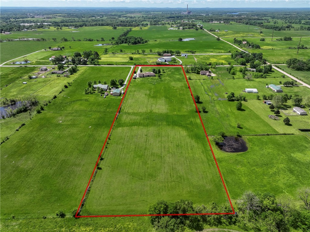 Gentry, Arkansas, 72734, United States, 5 Bedrooms Bedrooms, ,3 BathroomsBathrooms,Residential,For Sale,1778462