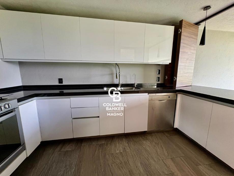 Cuajimalpa de Morelos, Ciudad de México, 05240, Mexico, 3 Bedrooms Bedrooms, ,3 BathroomsBathrooms,Residential,For Sale,1918585