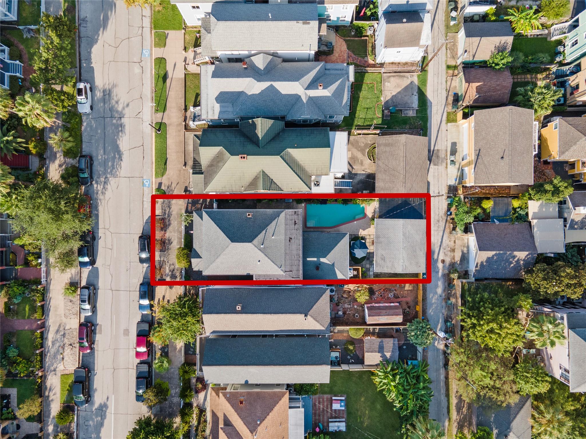 Galveston, Texas, 77550, United States, 4 Bedrooms Bedrooms, ,4 BathroomsBathrooms,Residential,For Sale,1934490