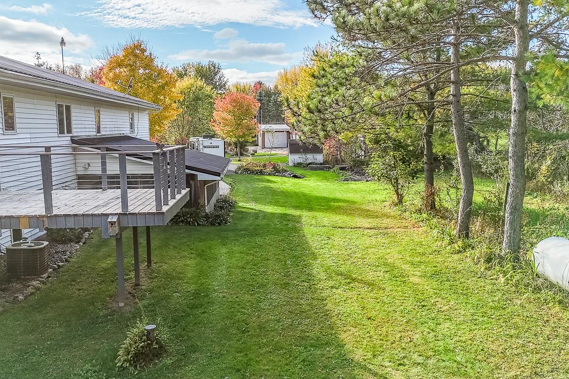 New London, Wisconsin, 54961-8021, United States, 4 Bedrooms Bedrooms, ,2 BathroomsBathrooms,Residential,For Sale,1984435