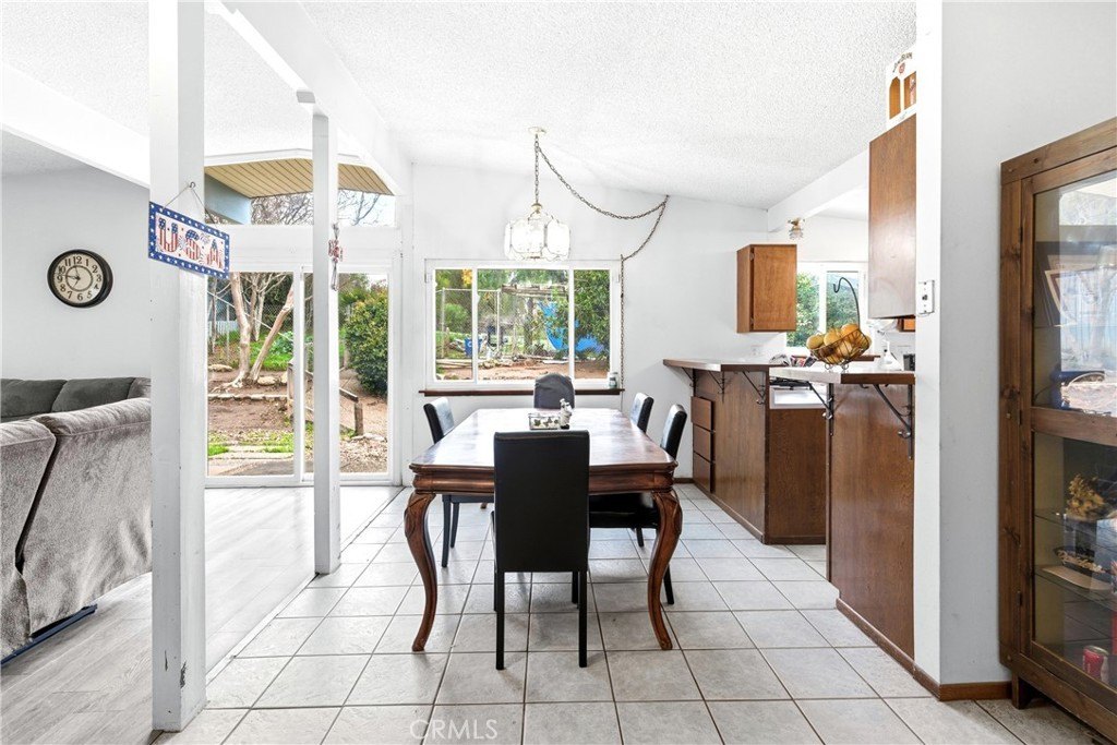 Jurupa Valley, California, 92509, United States, 4 Bedrooms Bedrooms, ,3 BathroomsBathrooms,Residential,For Sale,2008613