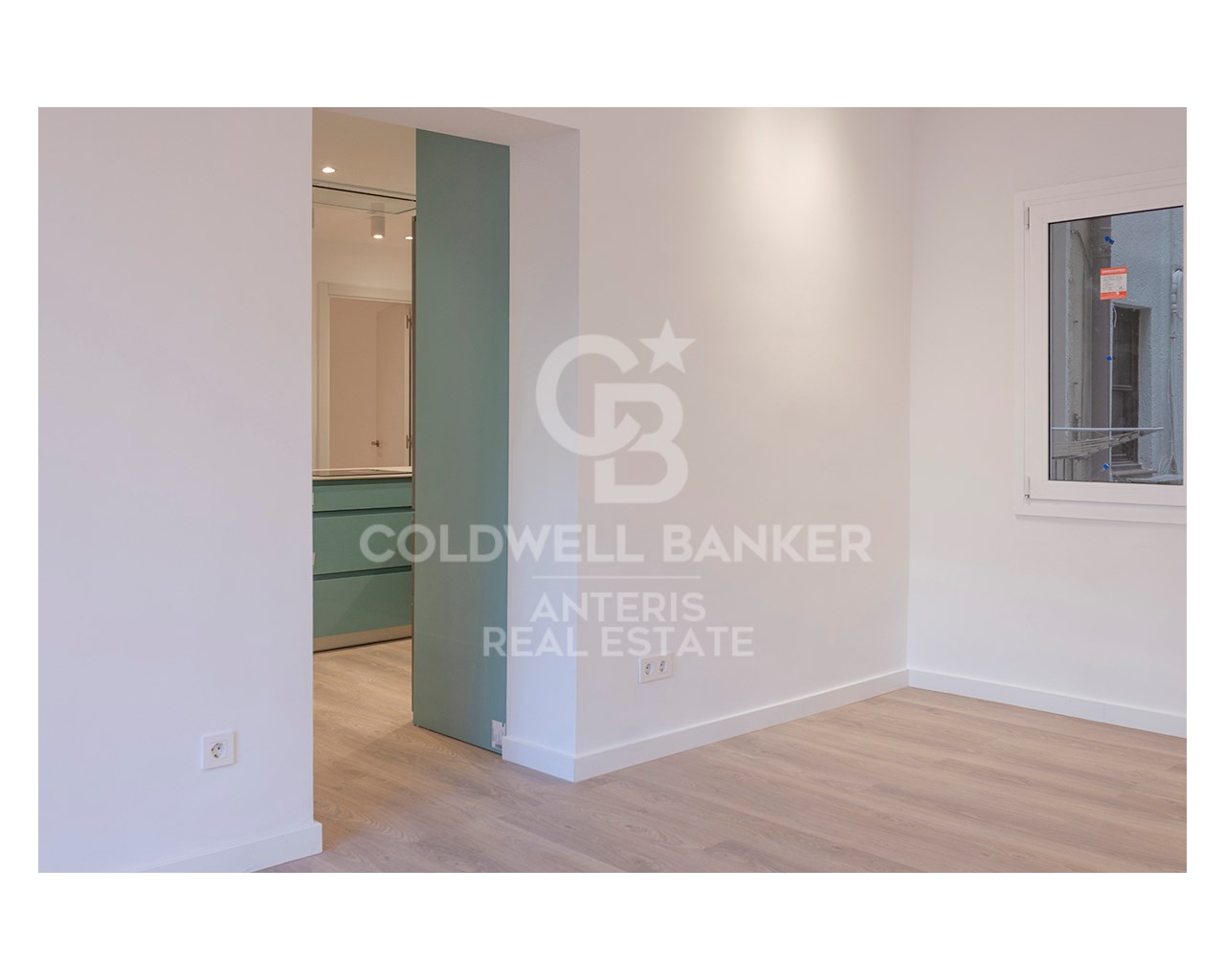 Barcelona, Catalonia, ES, 2 Bedrooms Bedrooms, ,1 BathroomBathrooms,Residential,For Sale,1688739