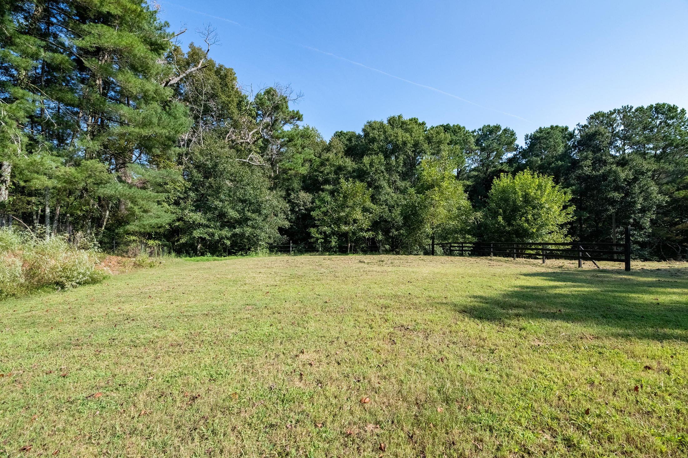  A Timeless Farmhouse Retreat on 7.3 Acres in Milton near Birmingham Crossroads - 物件實景