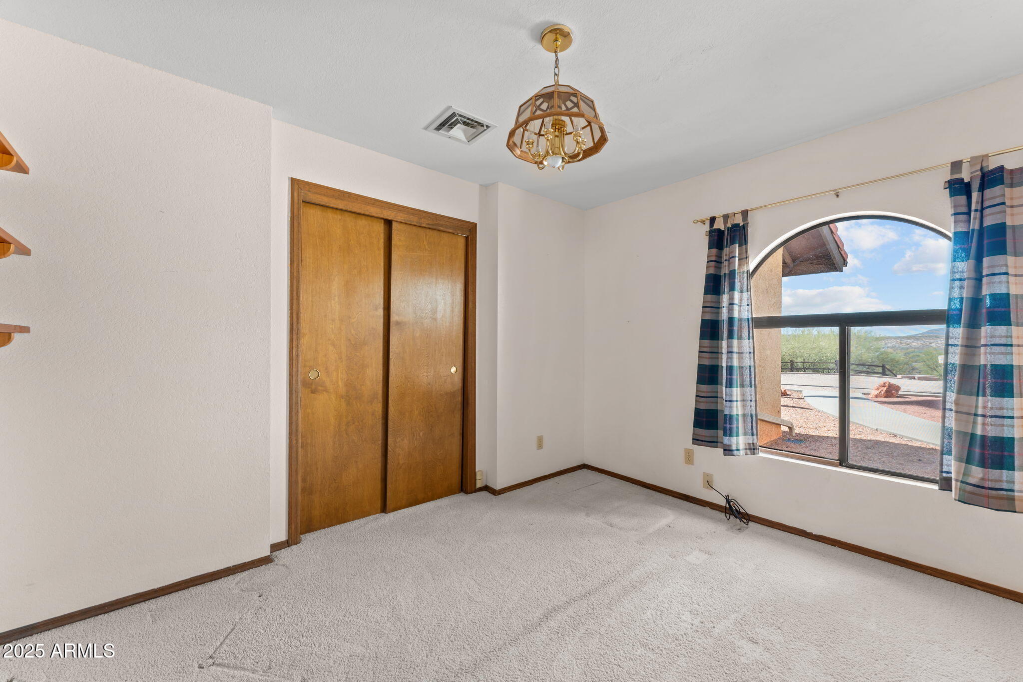 Wickenburg, Arizona, 85390, United States, 3 Bedrooms Bedrooms, ,2 BathroomsBathrooms,Residential,For Sale,1983764