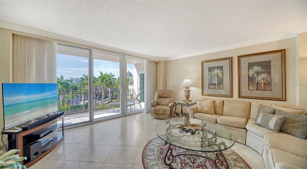 Sarasota, Florida, 34236, United States, 2 Bedrooms Bedrooms, ,2 BathroomsBathrooms,Residential,For Sale,1793887