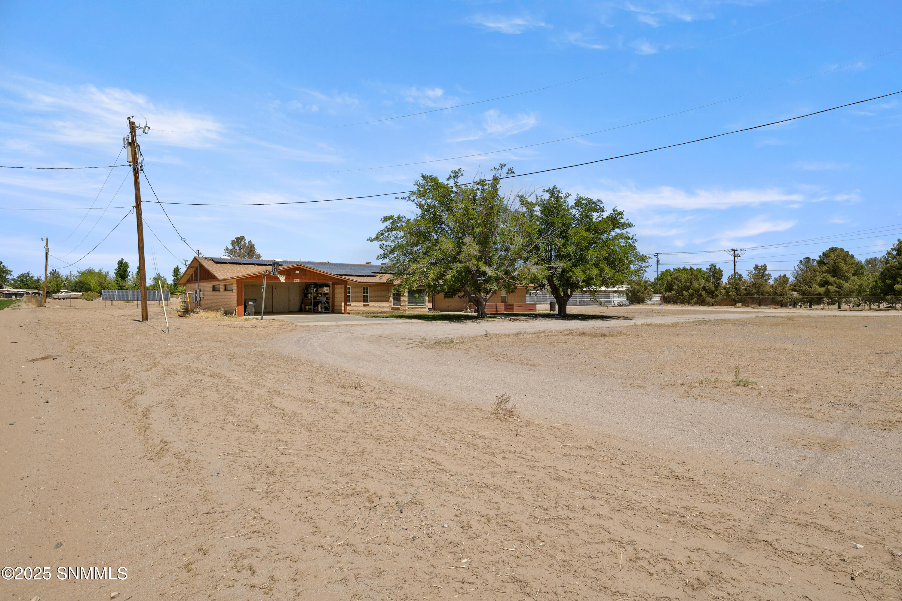 Las Cruces, New Mexico, 88007, United States, 4 Bedrooms Bedrooms, ,3 BathroomsBathrooms,Residential,For Sale,1796237