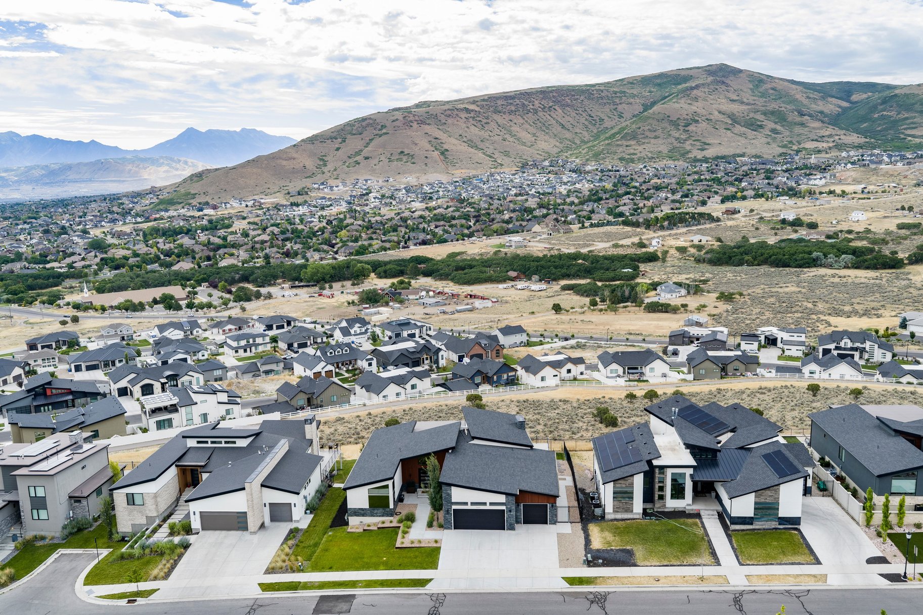  Modern Luxury with Unobstructed Views of Salt Lake Valley and Mountains - 物件實景