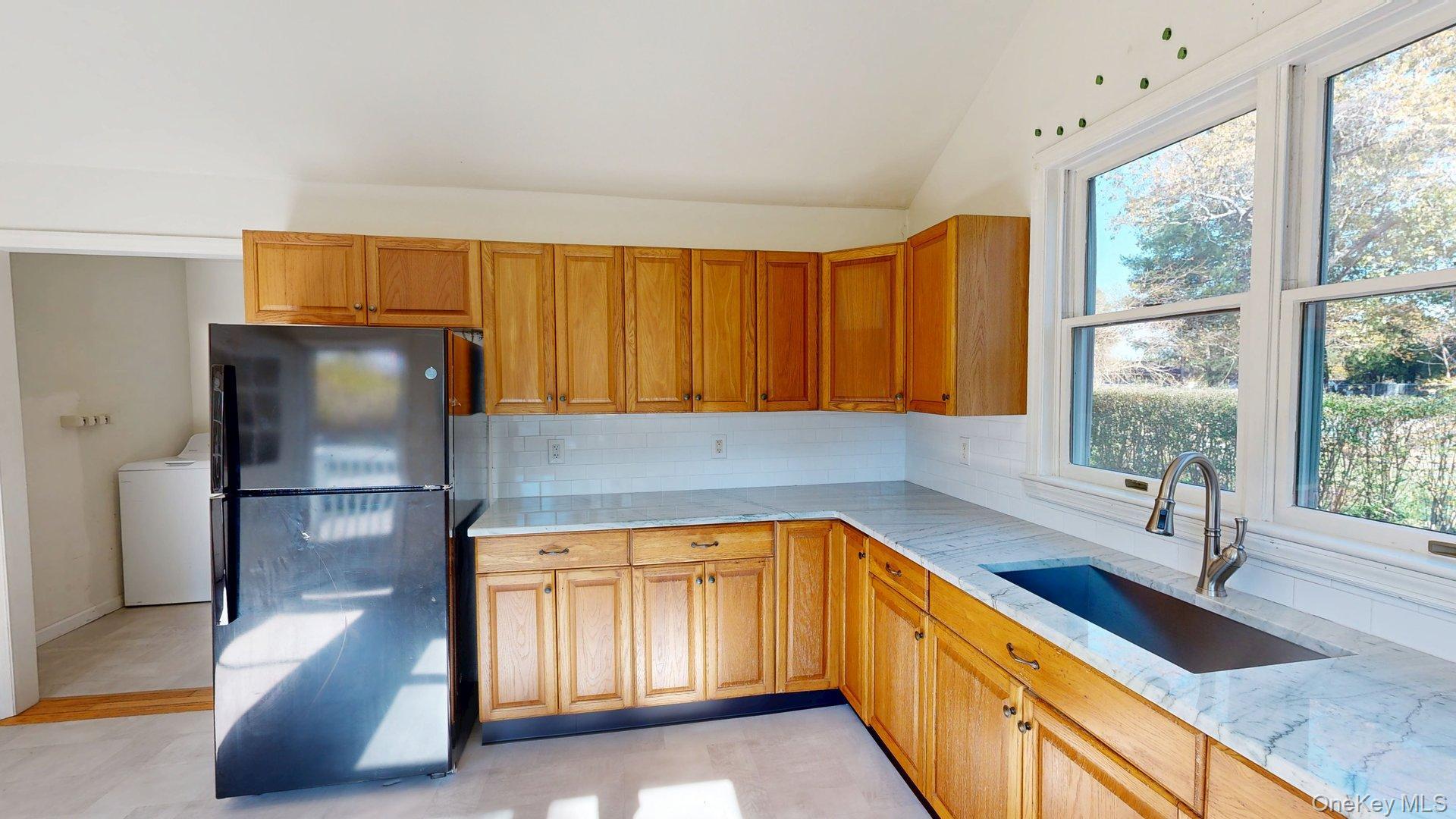 Center Moriches, New York, 11934, United States, 3 Bedrooms Bedrooms, ,1 BathroomBathrooms,Residential,For Sale,1990243