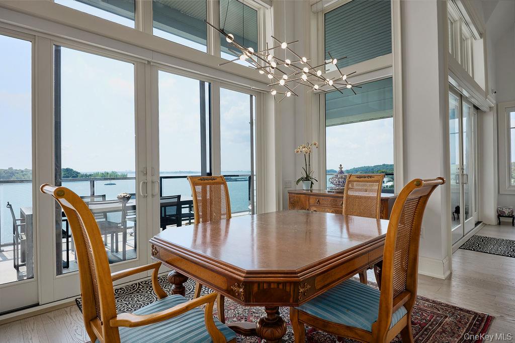 New Rochelle, New York, 10805, United States, 3 Bedrooms Bedrooms, ,4 BathroomsBathrooms,Residential,For Sale,1942227