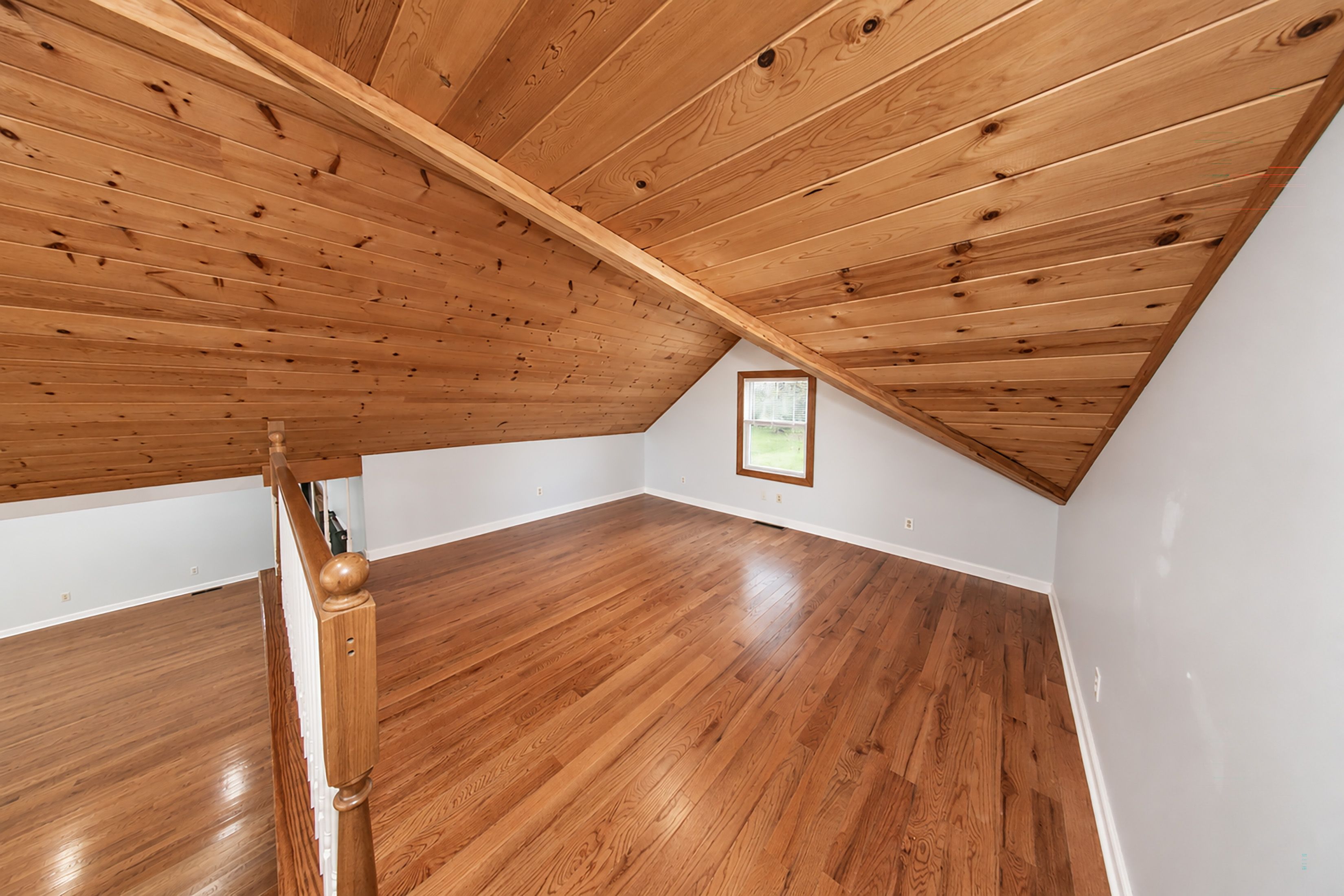  Peaceful Living Meets Modern Style on 2.55 Acres - 物件實景