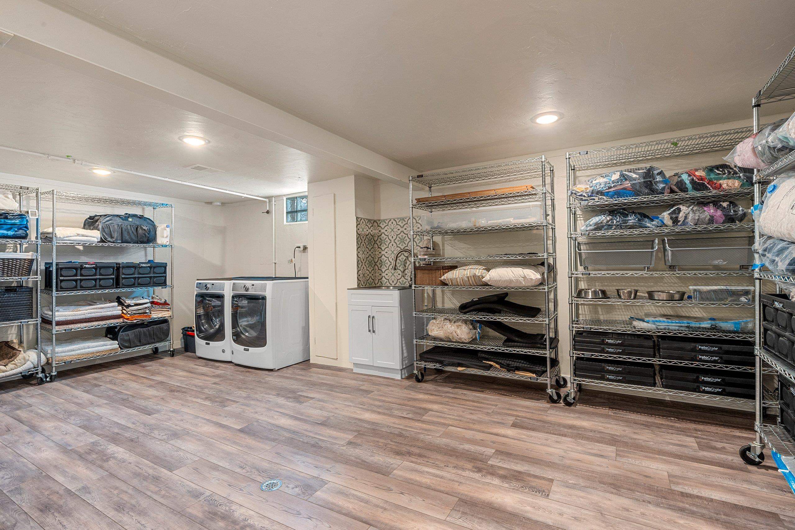 GREEN BAY, Wisconsin, 54301, United States, 3 Bedrooms Bedrooms, ,3 BathroomsBathrooms,Residential,For Sale,1969086