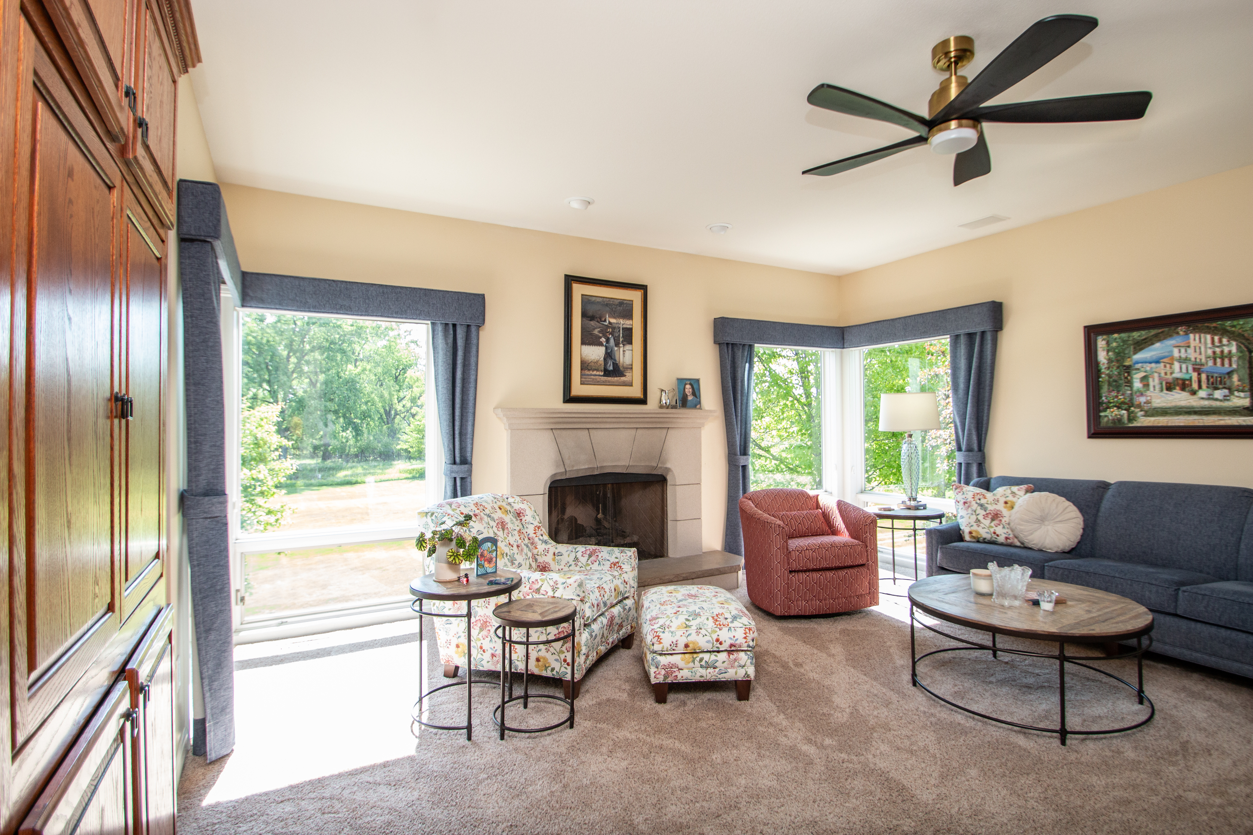 Jefferson, South Dakota, 57038, United States, 5 Bedrooms Bedrooms, ,5 BathroomsBathrooms,Residential,For Sale,1930166