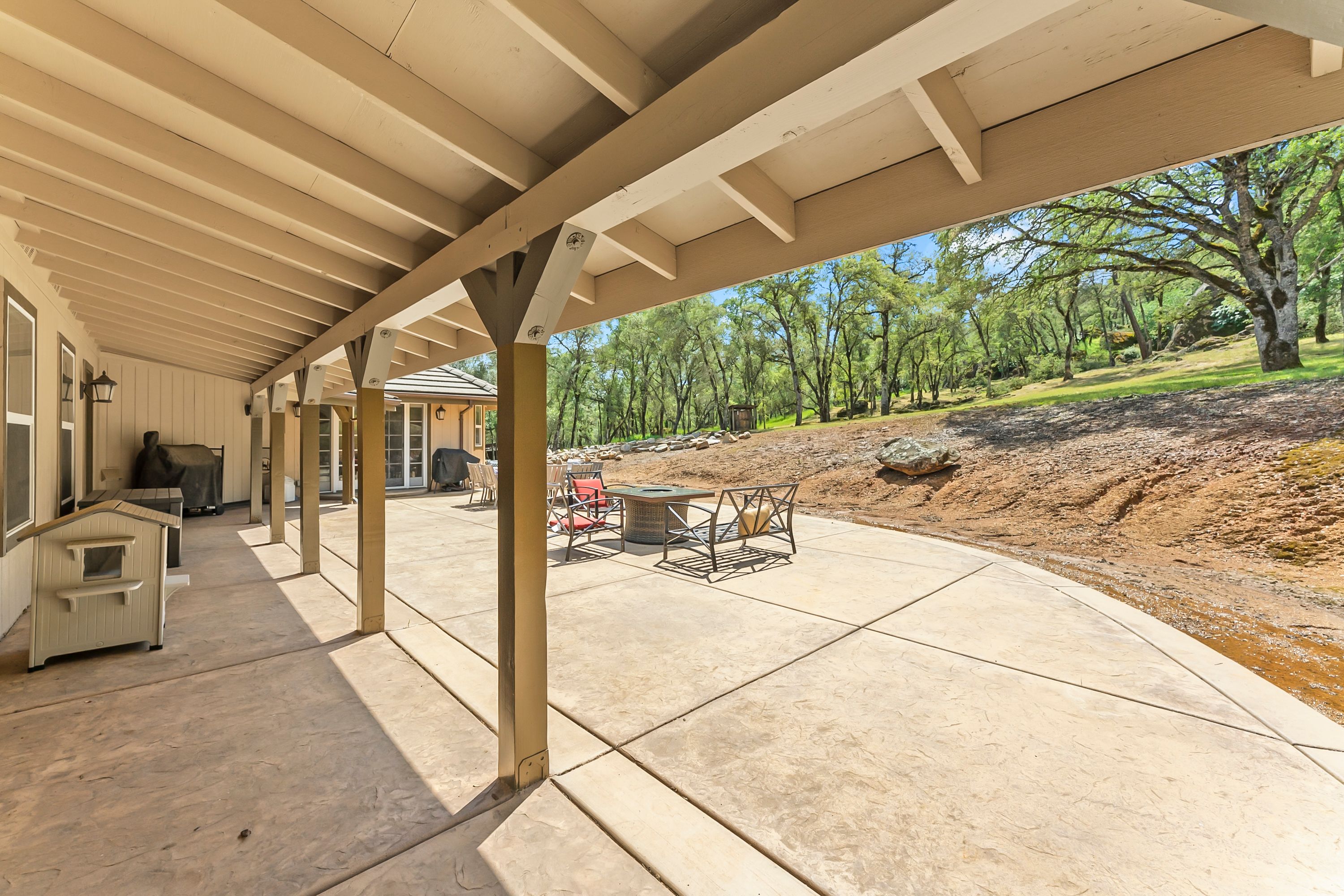  5990 Upper Ridge Way, Auburn, CA 95602 - 物件實景