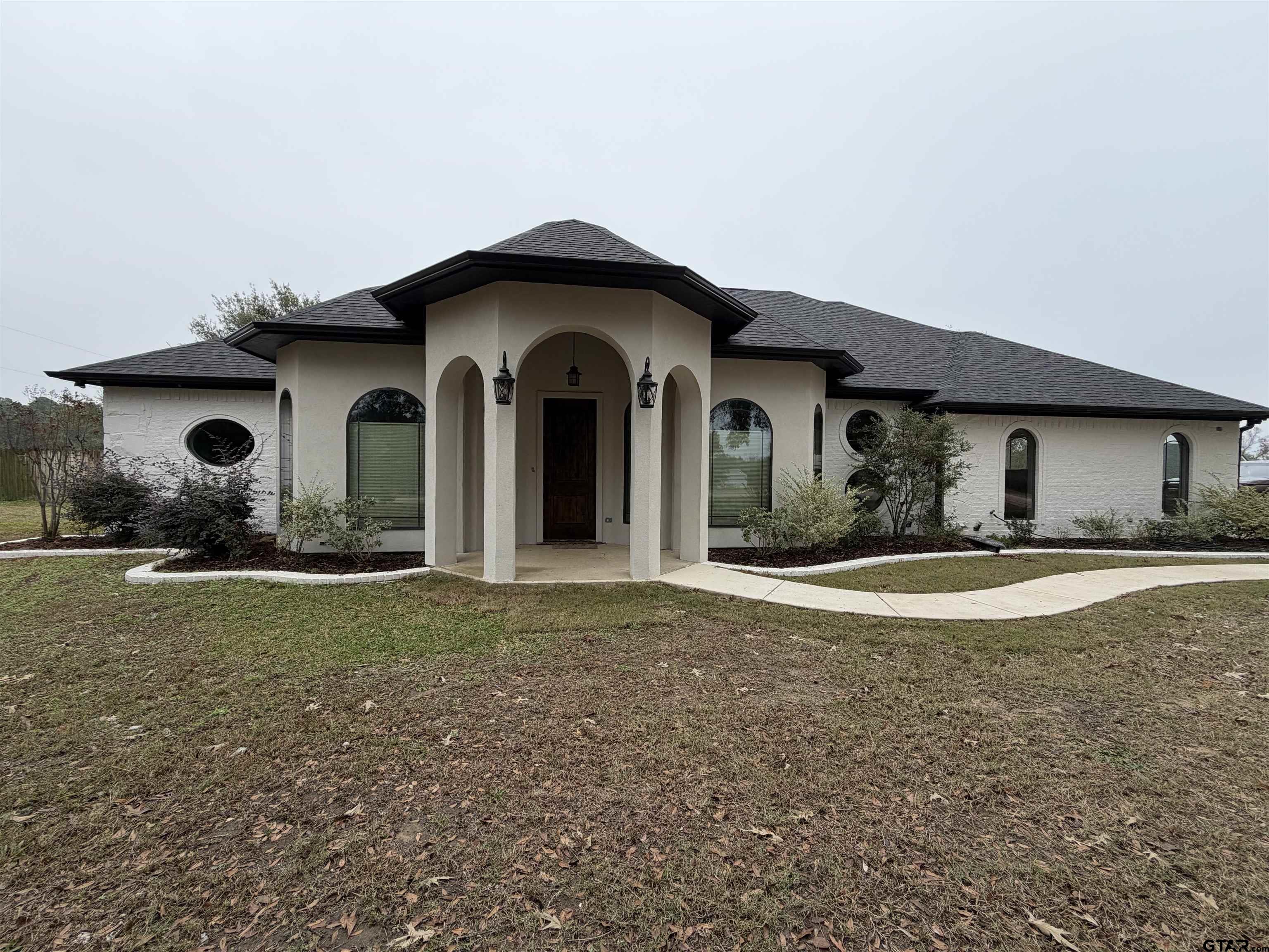 Tyler, Texas, 75704, United States, 4 Bedrooms Bedrooms, ,4 BathroomsBathrooms,Residential,For Sale,2003262