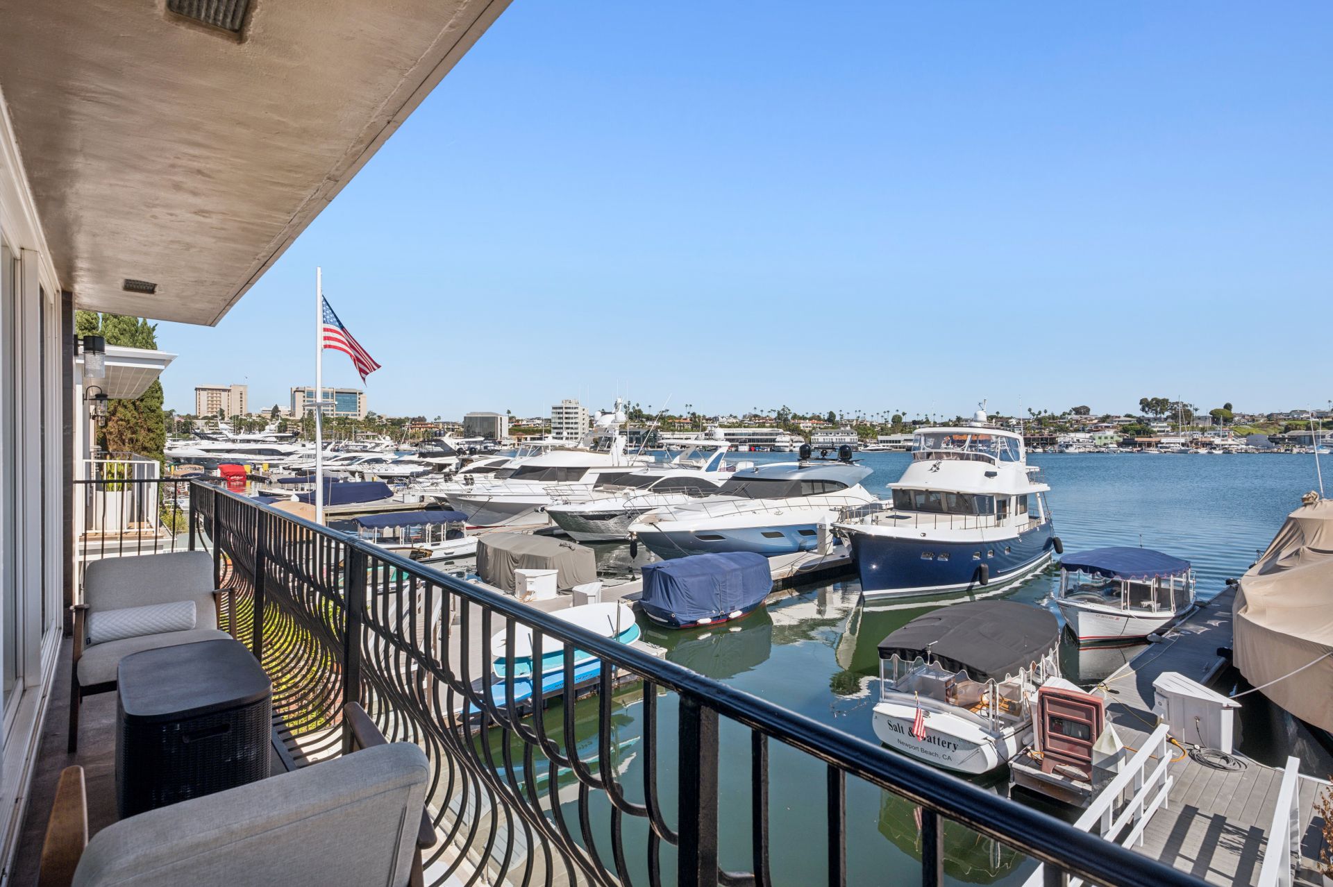 3322 and 3324 Via Lido, Newport Beach, CA 92663 - 物件實景