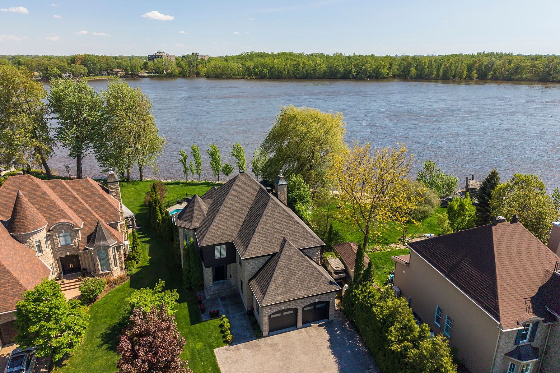  Sainte-Dorothée, Laval - 物件實景