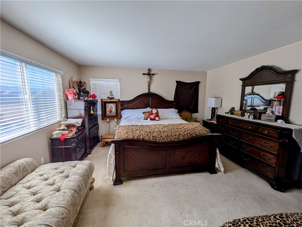 Sylmar, California, 91342, United States, 3 Bedrooms Bedrooms, ,3 BathroomsBathrooms,Residential,For Sale,1978804