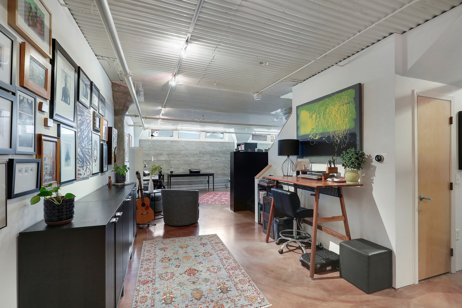 Urban Living Reimagined at 9th Street Lofts - 物件實景