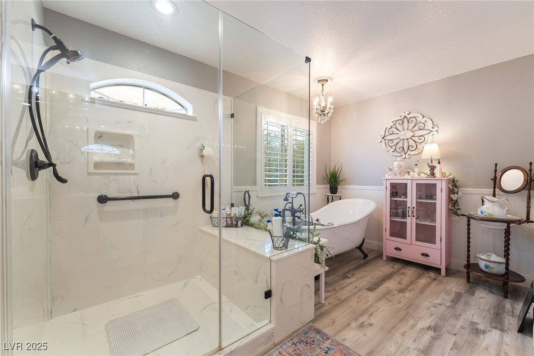 Henderson, Nevada, 89015, United States, 4 Bedrooms Bedrooms, ,3 BathroomsBathrooms,Residential,For Sale,2001549