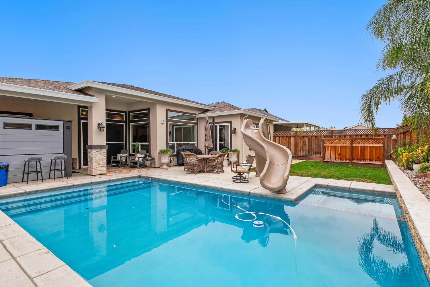 Tracy, California, 95377, United States, 4 Bedrooms Bedrooms, ,3 BathroomsBathrooms,Residential,For Sale,2001964