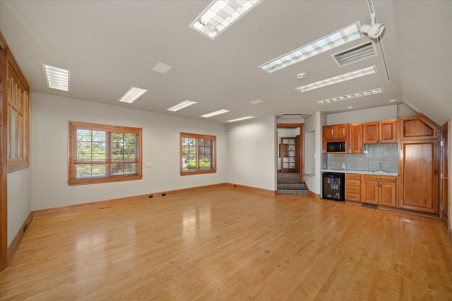 Spokane, Washington, 99212, United States, 4 Bedrooms Bedrooms, ,6 BathroomsBathrooms,Residential,For Sale,1978183