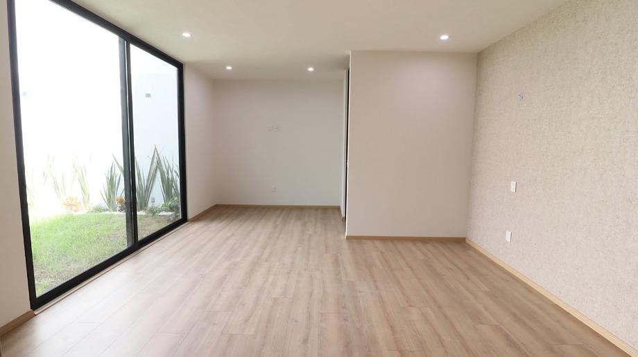 Colegio Militar, Morelia, Michoacán de Ocampo, 58260, Mexico, 3 Bedrooms Bedrooms, ,3 BathroomsBathrooms,Residential,For Sale,Colegio Militar,1616740