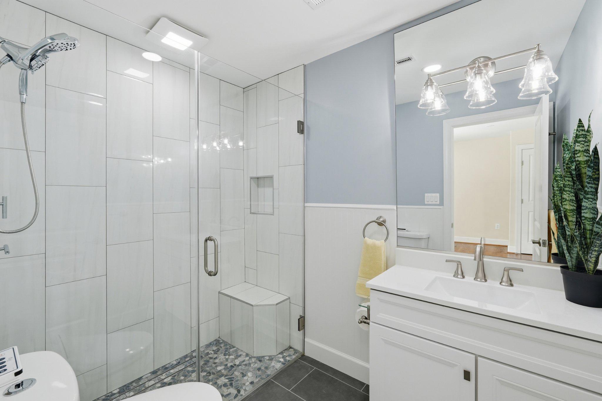  6340 Old Dominion Drive, Mclean, VA, 22101 - 物件實景