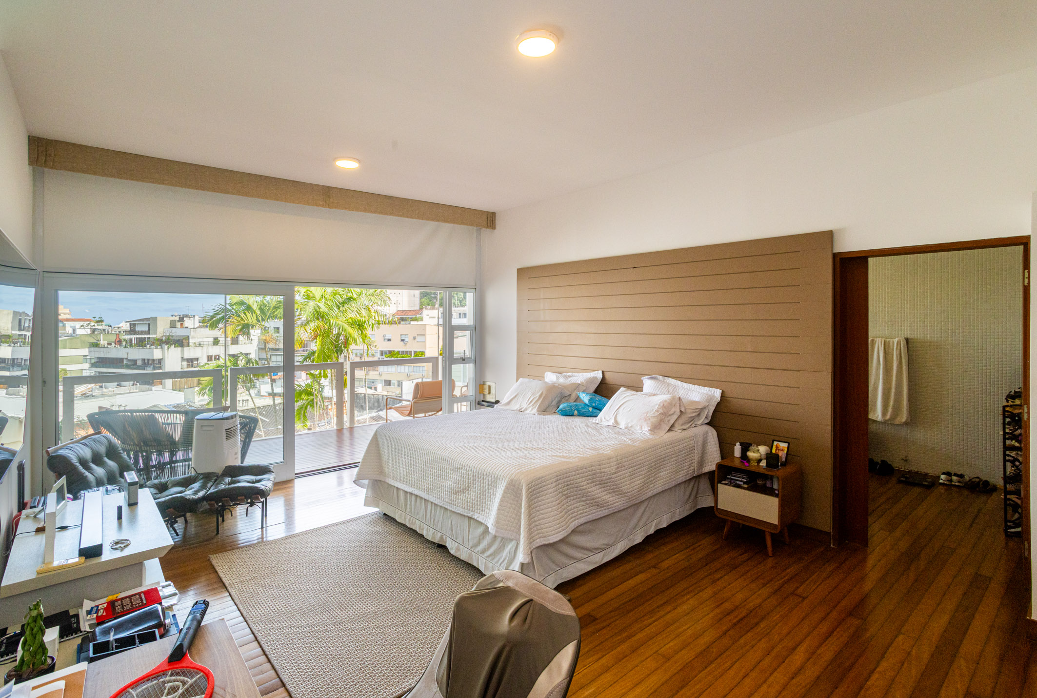  Modernist house with four suites and pool in Jardim Pernambuco - 物件實景