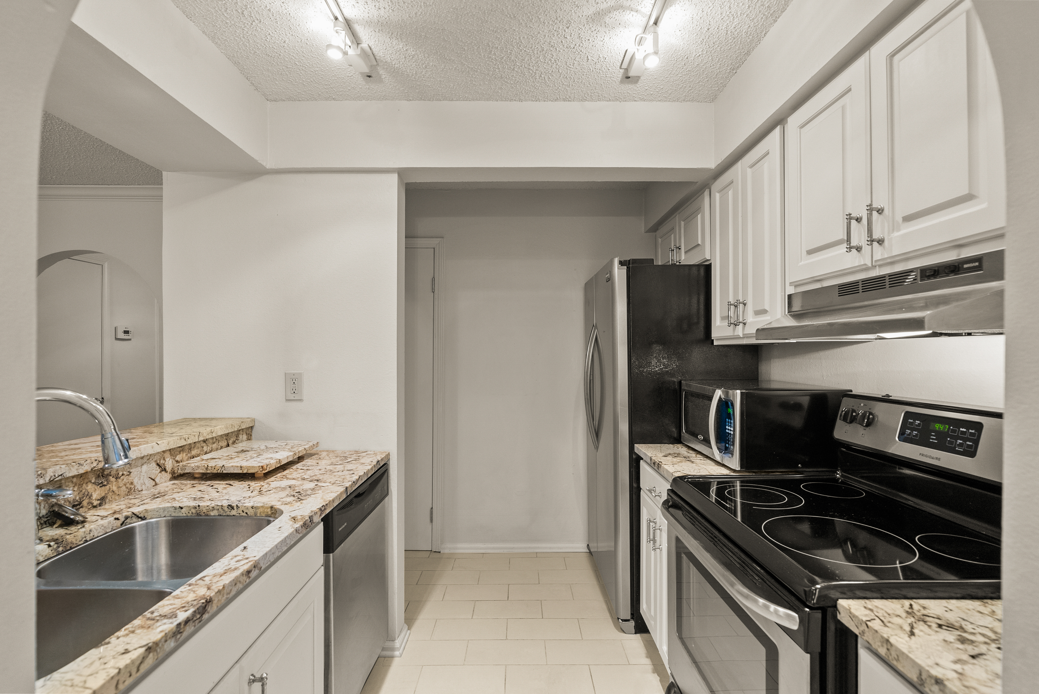  301 Kings Row #103, Little Rock, AR, 72207 - 物件實景
