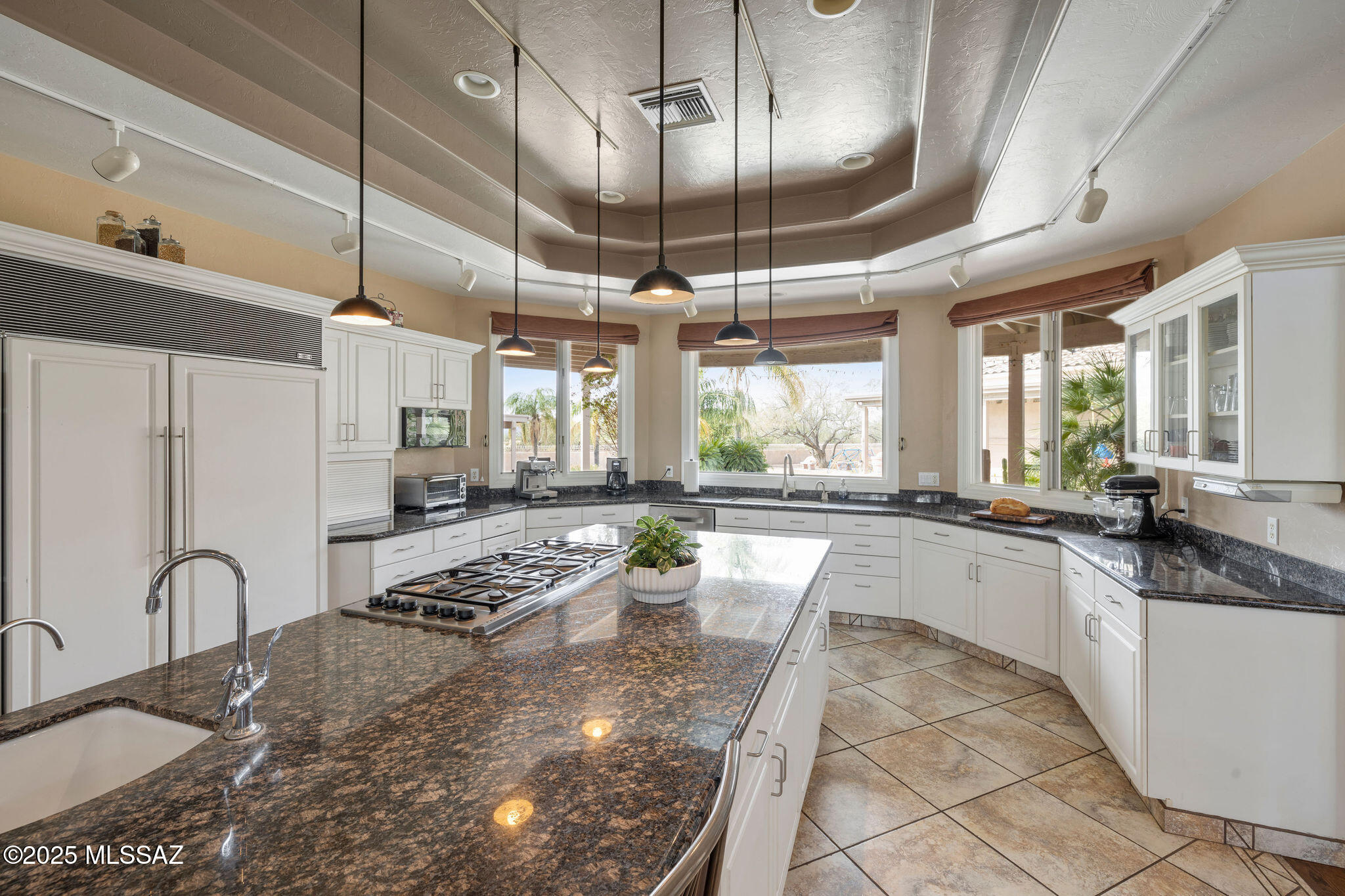 Tucson, Arizona, 85742, United States, 6 Bedrooms Bedrooms, ,6 BathroomsBathrooms,Residential,For Sale,1828344