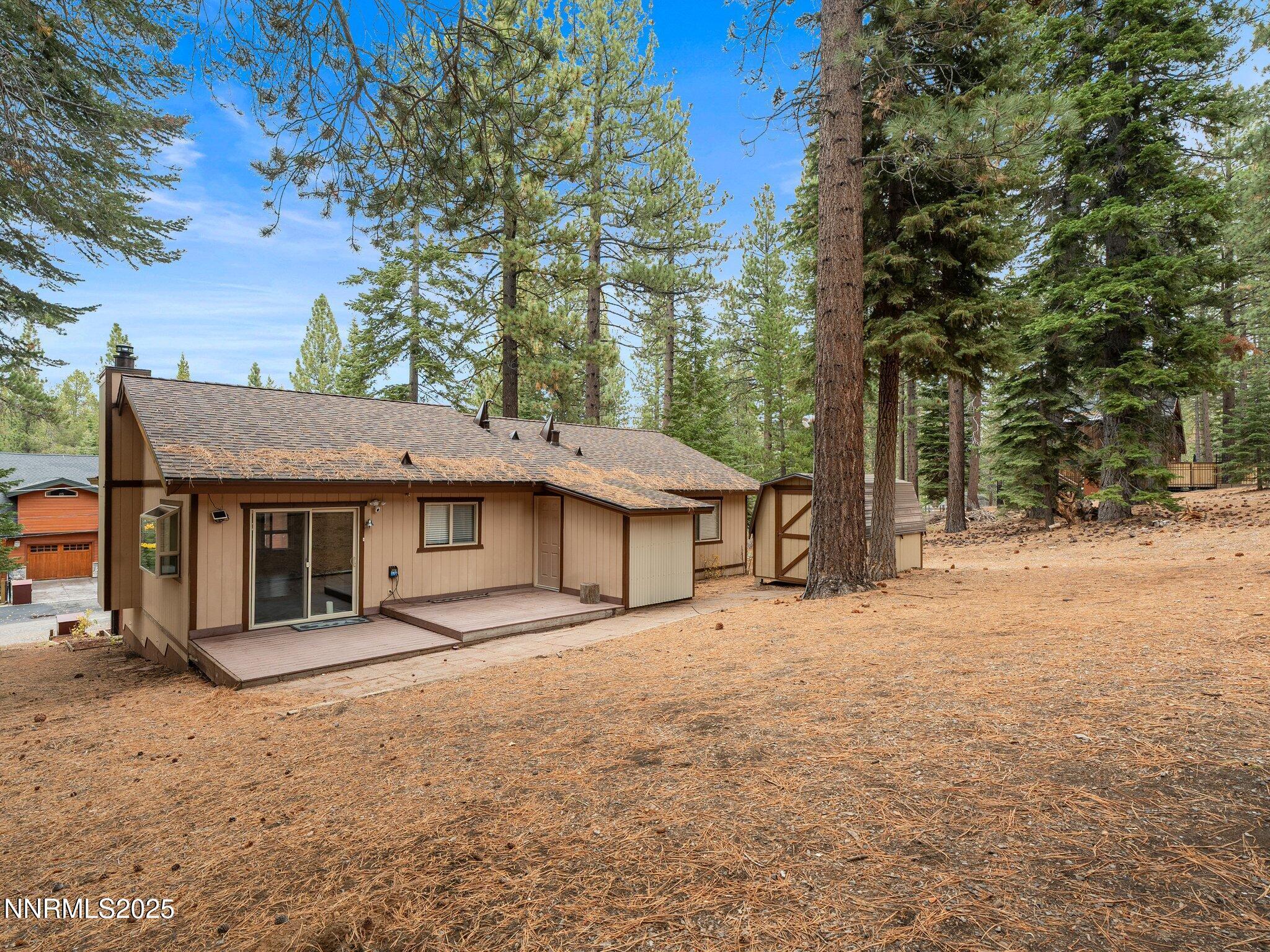South Lake Tahoe, California, 96150, United States, 3 Bedrooms Bedrooms, ,2 BathroomsBathrooms,Residential,For Sale,1970605