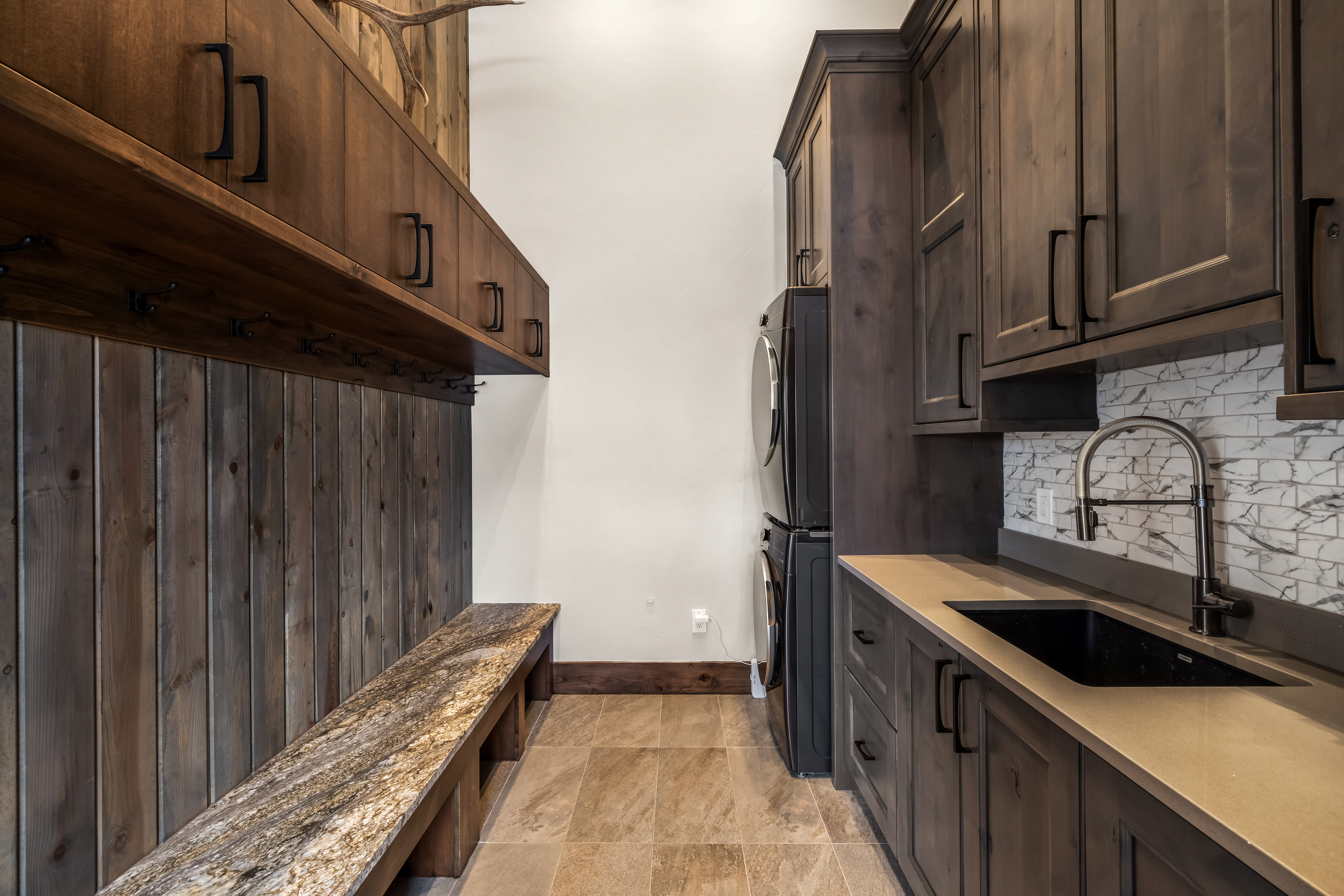  99 Independence Road, Keystone, CO, 80435 - 物件實景