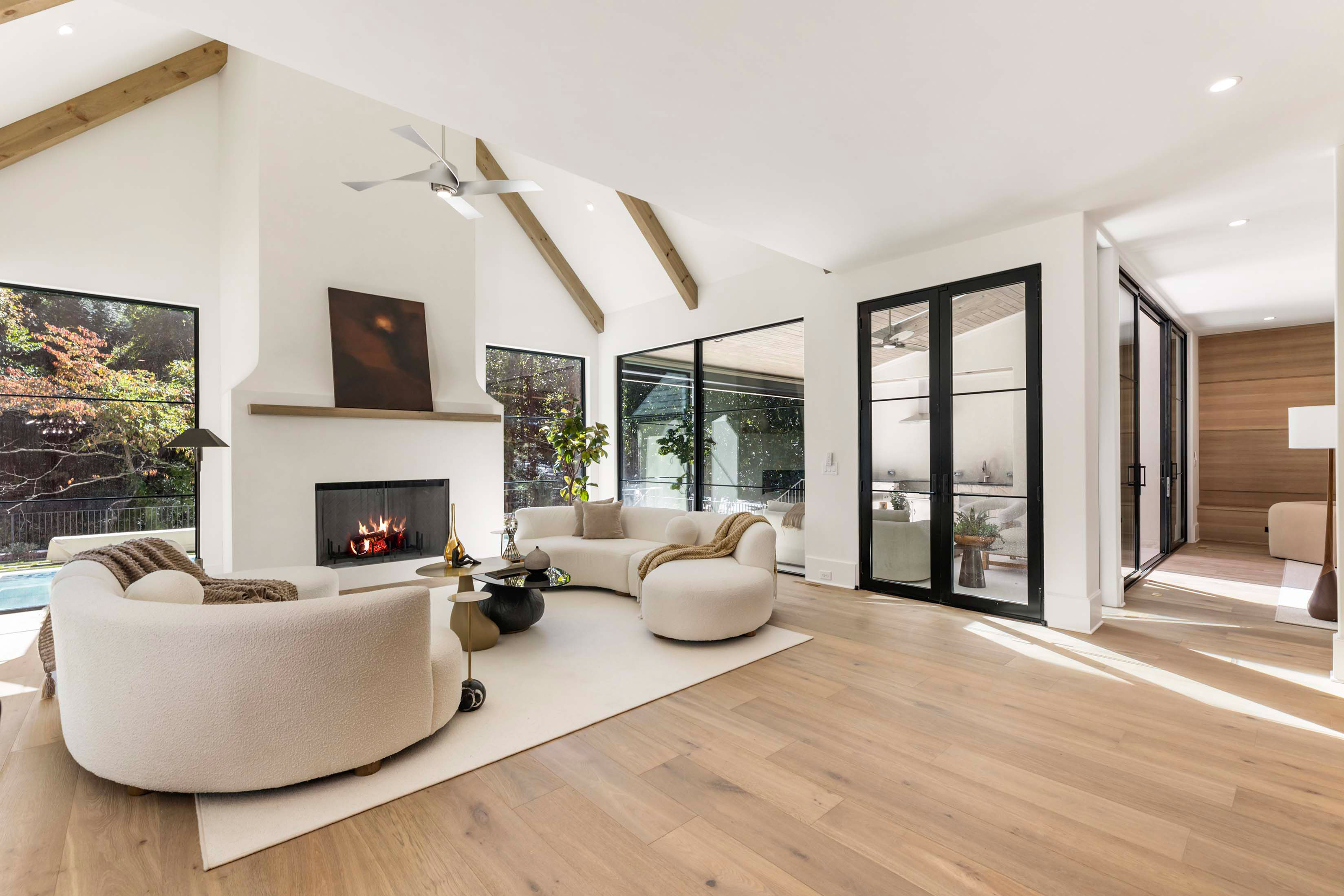  The Pinnacle of Luxury: New Custom Home in Prime Londonberry - 物件實景