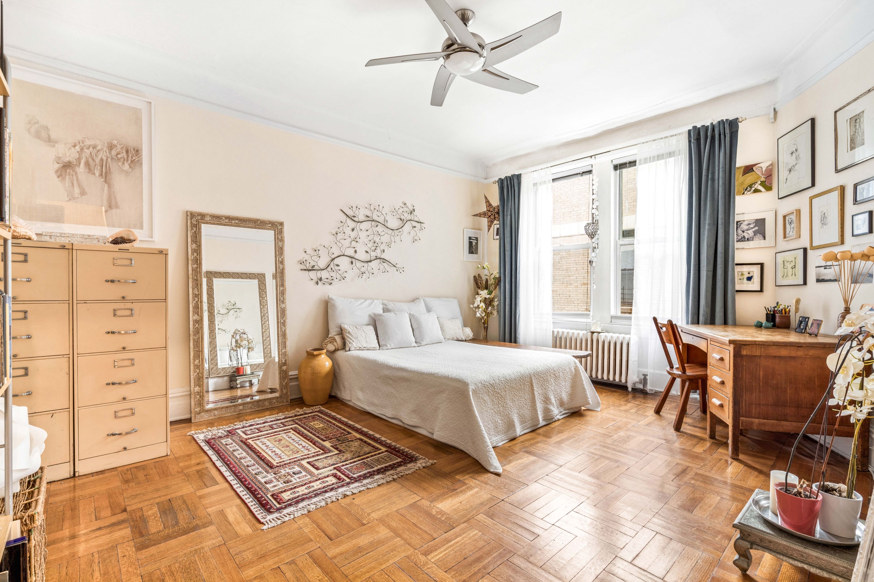  790 Riverside Drive - 物件實景