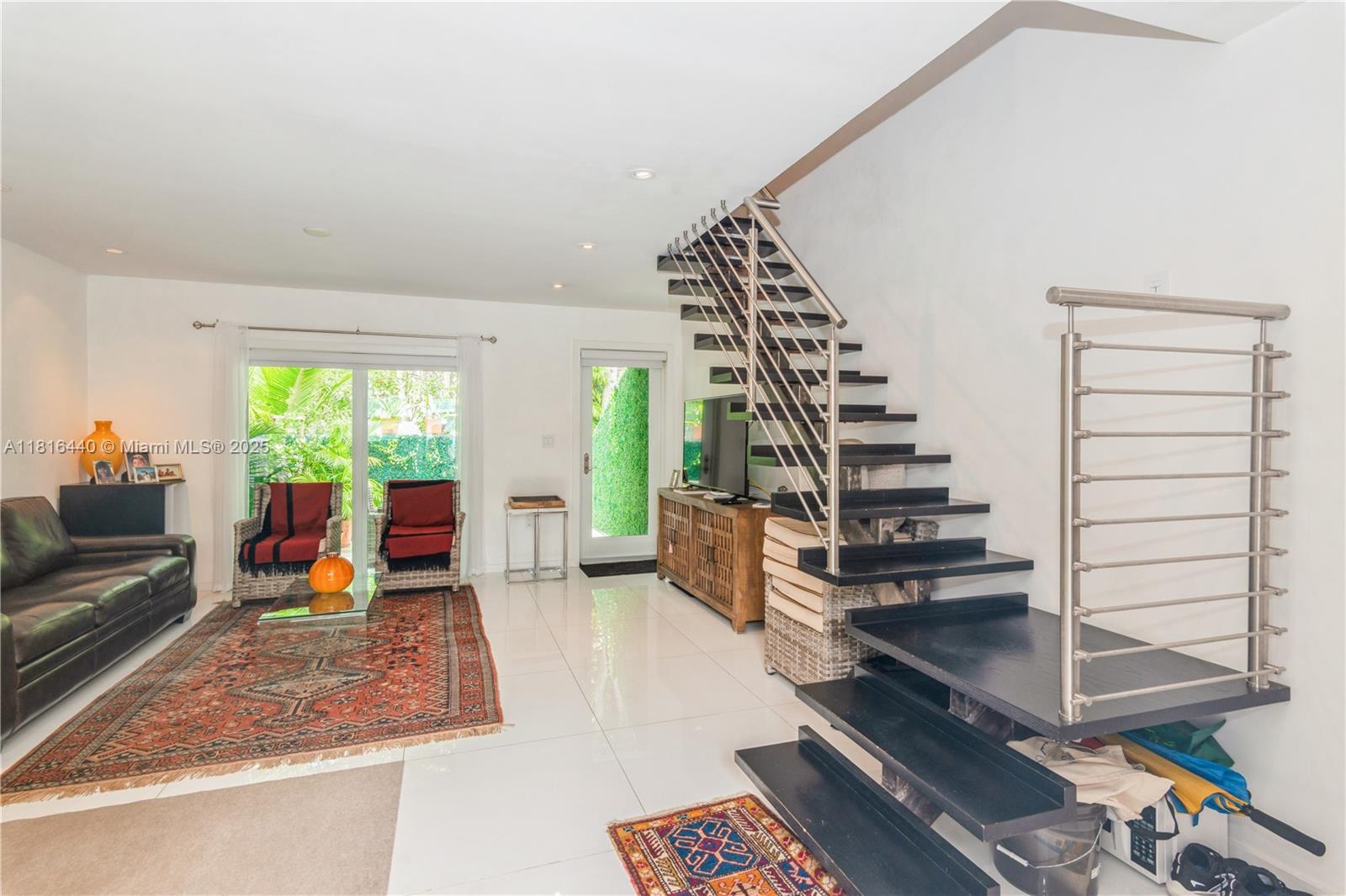Key Biscayne, Florida, 33149, United States, 1 Bedroom Bedrooms, ,2 BathroomsBathrooms,Residential,For Sale,1849990