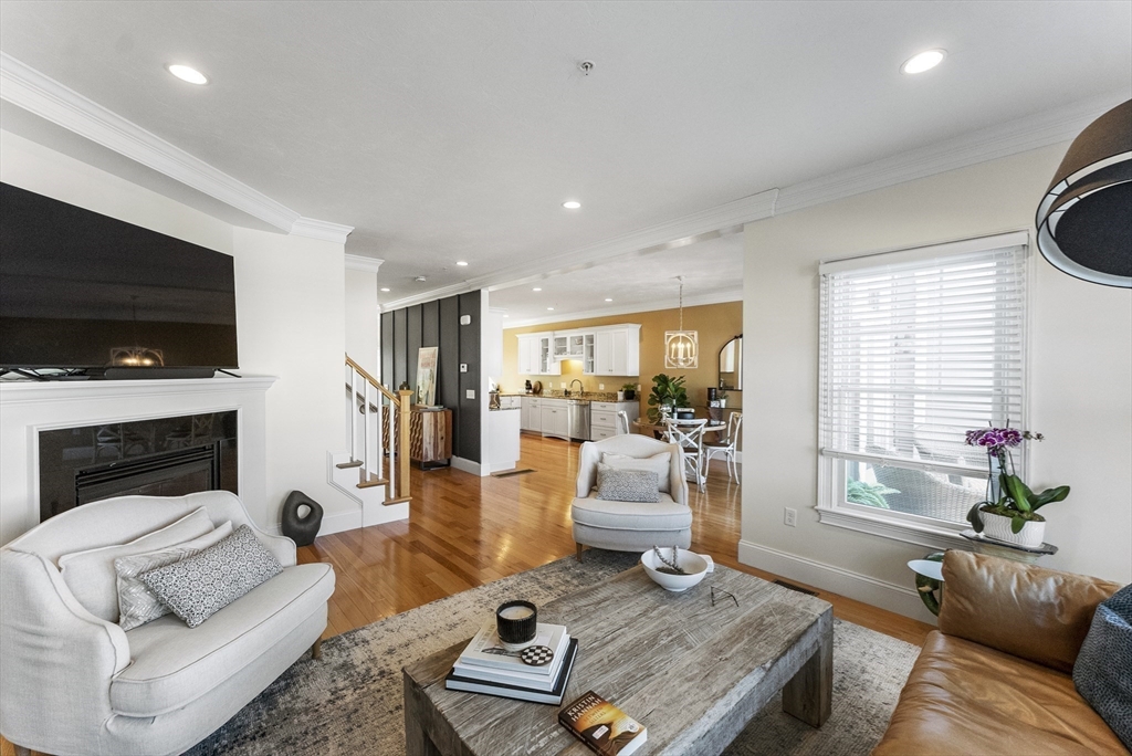 Plymouth, Massachusetts, 02360, United States, 2 Bedrooms Bedrooms, ,3 BathroomsBathrooms,Residential,For Sale,1999715