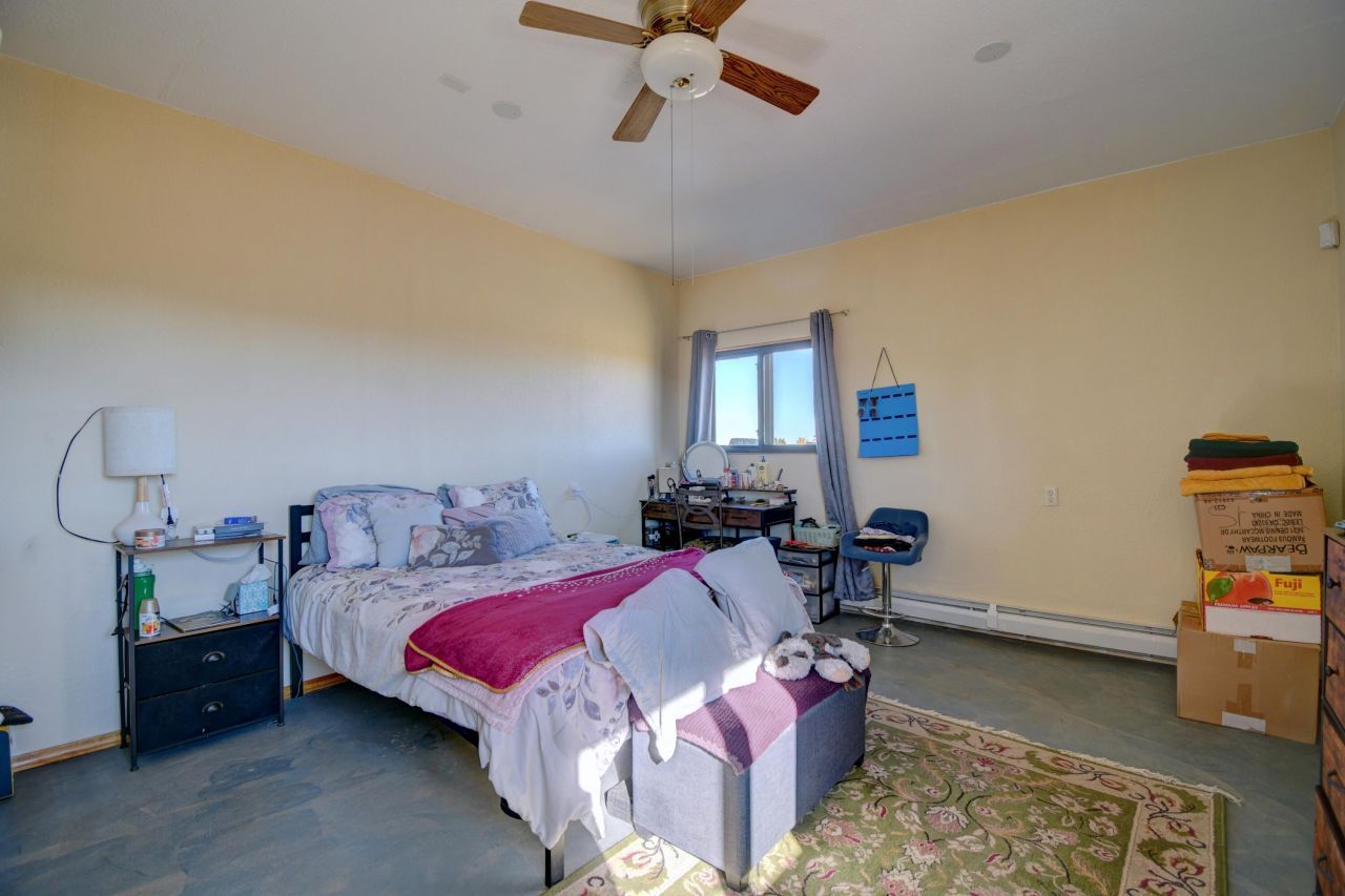 Edgewood, New Mexico, 87015, United States, 6 Bedrooms Bedrooms, ,4 BathroomsBathrooms,Residential,For Sale,1990949