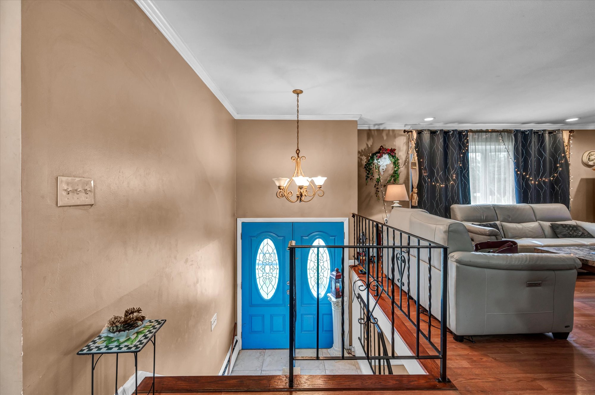 West Haven, Connecticut, 06516, United States, 4 Bedrooms Bedrooms, ,2 BathroomsBathrooms,Residential,For Sale,1981811